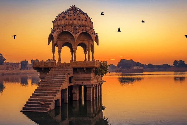 gadisar-lake-rajasthan-inde