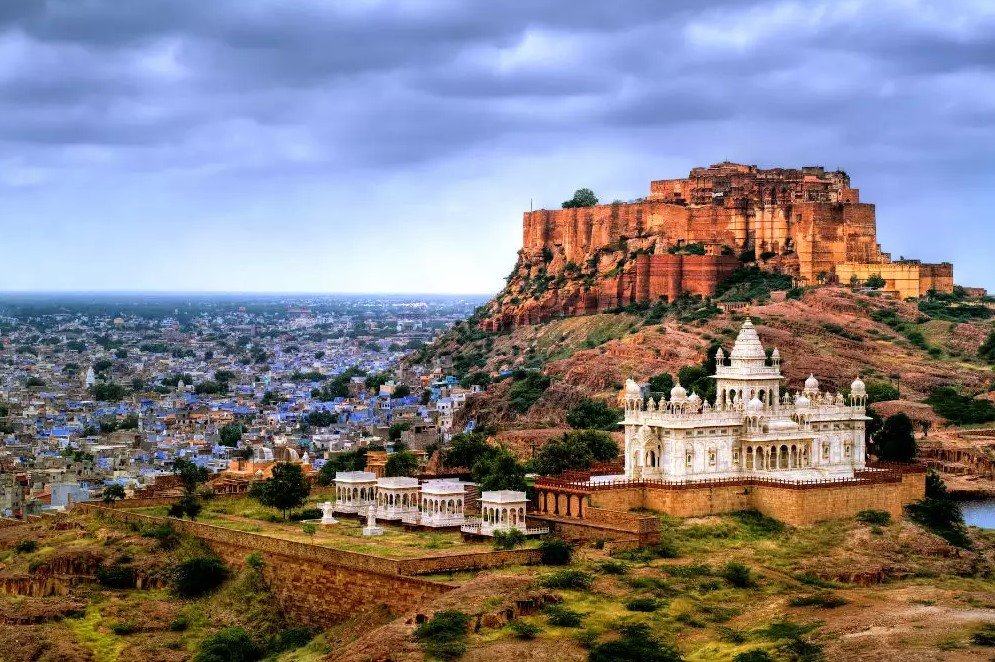 le-ville-blue-jodhpur-rajasthan-inde